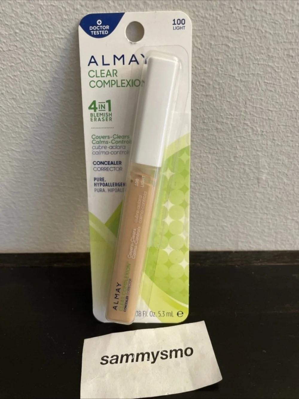 Almay Clear Complexion 4 in 1 Concealer 100 LIGHT discontinued